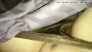 أنجي خوري تئن بصوت عال بينما تأخذ شرجياً عنيفاً وقذفاً على الوجه