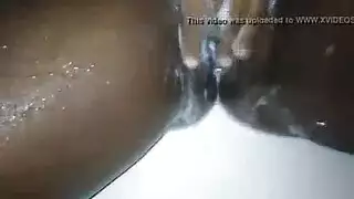 كس كاساندرا المنقوع مصمم للإمساك بقضيب قاسٍ