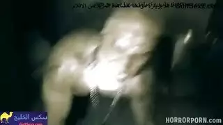 وحش يخترق سجينة بريئة في رعب إكس إكس إكس