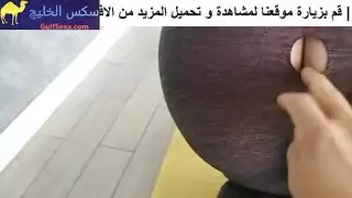 يخرم بنطال اليوجا الخاص بها و ينيكها بعنف سكس اجنبي