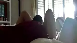 زوجة خبيرة تتوسل لضربات كلبّي خشن