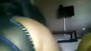 حفلة سائل مع أفا آدمز وفينيكس ماري