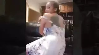 اخته المثيرة حزاء الاثني