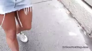 اكت و ترجف من النيك