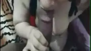 سكس مصري بلدي بطة في البلكونة