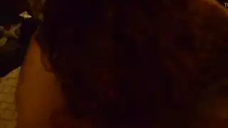 عاهرة عربية سوداء استغل من قبل ديك أبيض