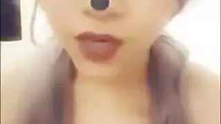 دردشة إباحية مصرية صريحة حيث تتوق لممارسة الجنس مع أخت أخيها الكبرى