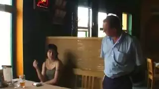 نسوان جامده الحجم واللون