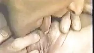 ولد ينيك امراه سمراء مربربه