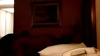 شابة ممتلئة، اشتركت للحصول على قذف على الوجه