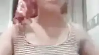 سارة المغربية العاهرة تتوق لمص القضيب الصلب