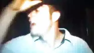 كيسي تتعرض للجماع الفموي والكلبي بعنف