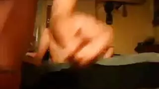 فرج آمبر الآسيوي الكثيف يتعرض في مشهد إباحي