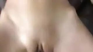 ينيكوها خمسة زنوج بقوة أمام أخوها