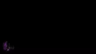 عاهرة ذات ثديين ضخمين تتوق لقضيبك الصلب بين ثدييها الكبيرين