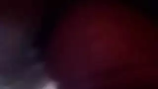 كرزية فرج ضيقة انفجرت في مشهد إباحي عنيف