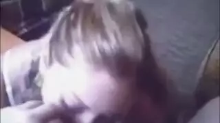 بنت حاطة جهاز الكس وصاحب ابوها يكشفها