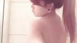 من رفاق دراسة إلى رفاق نكاح: مص بقفازات والمزيد