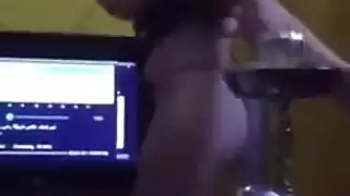 مص عميق ولحس مهبلي