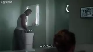 يجي لبنها وهي تنتاك اكثر من مره