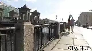 تجميع إباحية بهيمية: كلاب تمارس الجنس مع فتيات متحمسات