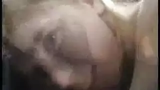 مشهد إباحي مع أثداء كبيرة