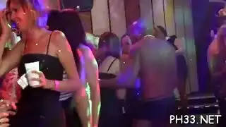 التبول مثليه المهبل شاعر المليون الثلاثي الألماني