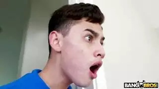 ض الاخت في افلام السكس تطلب من اخوها سكس من شان البيت السيد