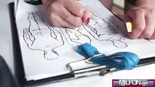 رضع ثديي قوي وأكل فرج مع آسيوية ممتلئة الصدر وناضجة