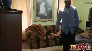 سكس خنثى لها زر وكس