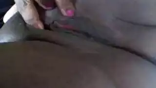 عشيقة مقابلة بيتزا