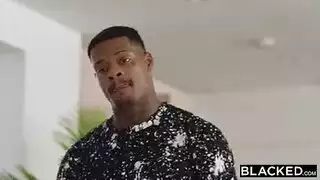 الفحل الأسود يضرب آفا آدامز في جنس شرجي صريح