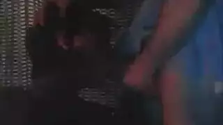 إباحية رومانية كلاسيكية: جماعي جامح و نيك عنيف من الخلف