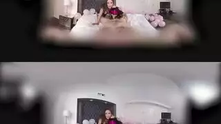 أبيلا العاهرة تأخذ قضيب واقع افتراضي مع جوانا أنجيل