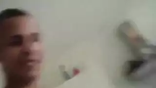 حركة الحلق العميق والشرج الصلب