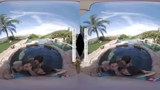 واقع افتراضي جماعي: حفلة حوض السباحة مع عاهرات مثارة