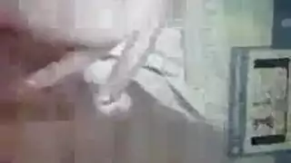 أهلب نائب الرئيس غارق الأبواق