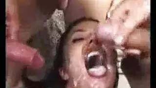 تجميعية النهاية القصوى للوجه نقع هذه الكلبات في السائل المنوي