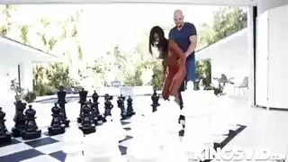 أحلام الوضعية الخلفية: الشقراء تأخذها بخشونة