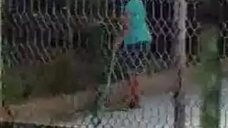 أول مرة بورنو: مراهقة نحيفة تمارس الجنس في جناح الفندق
