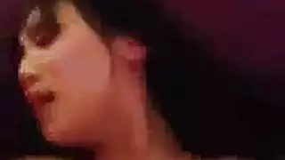 غاضب مثليه الآسيوية الأقواس