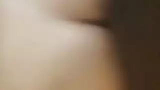 هيمنة مثلية تنتهي بملء واستخدام فتحات الأم السمراء