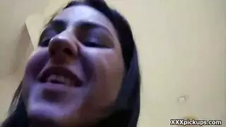 الهواة التشيكية الإيروتيكية: اختراق صريح قبل مص فوضوي