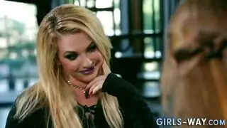 حفلة لعق مهبلية متطرفة