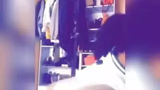 زوجة الأب في البونداج: ليزا آن تمتلئ حلقاً ومهبلاً بقوة