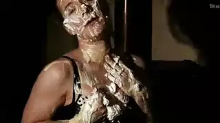 تبادل أجنبي قذر: من الرسائل إلى هزة الجماع العارية الصارخة