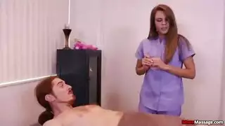 إباحية في المواصلات العامة: عصابة جنسية في حافلة مصرية