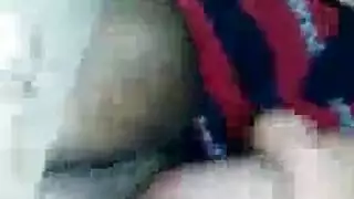 مقطع إباحي لأثداء كبيرة مرتدة