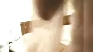 سكس ليلة الدخلة: جماع عنيف مع فتاة سعودية