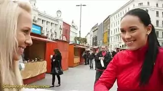 فتيات ريفيات بمؤخرات كبيرة في جنس جماعي